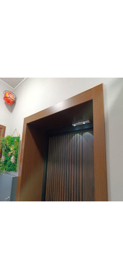 Светильник беспроводной плоский 20 см. | Пластик, Белый, 200 х 40 х 10 мм