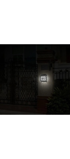 Номер дома с подсветкой на солнечной батарее | Металл, Чёрный, 200х180х50мм