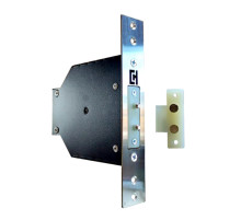 Коммутационный блок с контактной группой