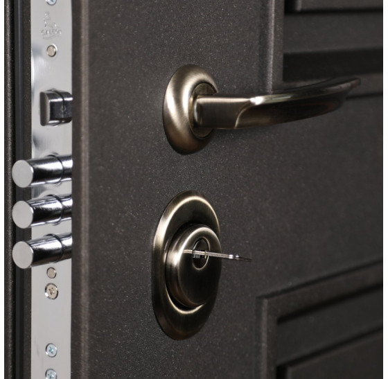 Стальная дверь "Аляска" (терморазрыв 3к) | Два слоя покрытия: первый слой - цинкогрунт, второй слой - порошковое покрытие  