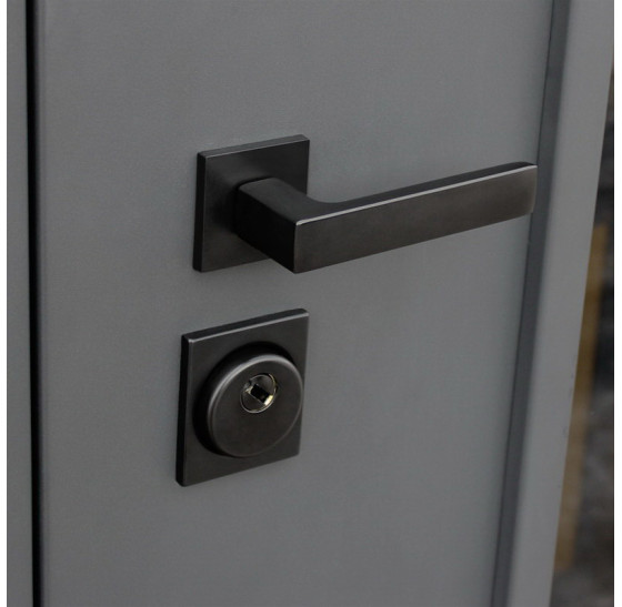 Стальная дверь "Trento" с окном (терморазрыв 3к) | Два слоя покрытия: первый слой - цинкогрунт, второй слой - порошковое покрытие  