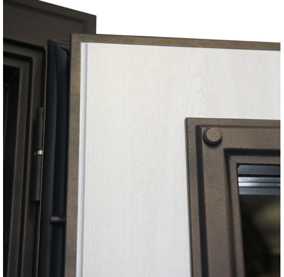 Стальная дверь "Аляска" с окном и лазерной резкой (терморазрыв) | Два слоя покрытия: первый слой - цинкогрунт, второй слой - порошковое покрытие  