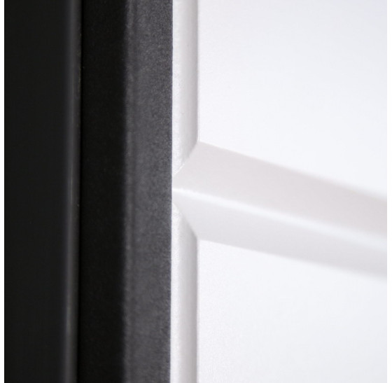 Стальная дверь "Снегирь" с окном (терморазрыв 3к). Заказная модель. | Два слоя покрытия: первый слой - цинкогрунт, второй слой - порошковое покрытие 