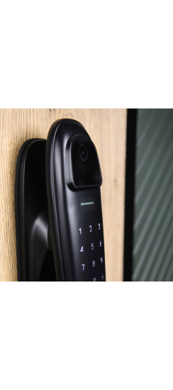 Стальная дверь "Эдинбург" с зеркалом (биометрический замок) | Порошковое покрытие 