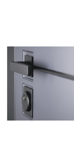 Стальная дверь "Ligero". Заказная модель. | Два слоя покрытия: первый слой - цинкогрунт, второй слой - порошковое покрытие (цвет 