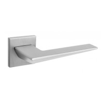 Ручка дверная квадр. RENZ DH 320-03 slim SSC 