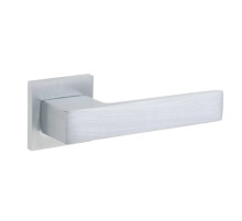 Ручка дверная квадр.тонкое осн. VETTORE R21.115 MCP, мат. хром