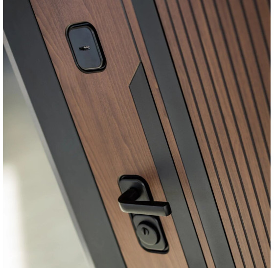 Входная дверь KARMINA 29 - Черный кварц | Фрезерованная МДФ панель 10 мм, цвет 