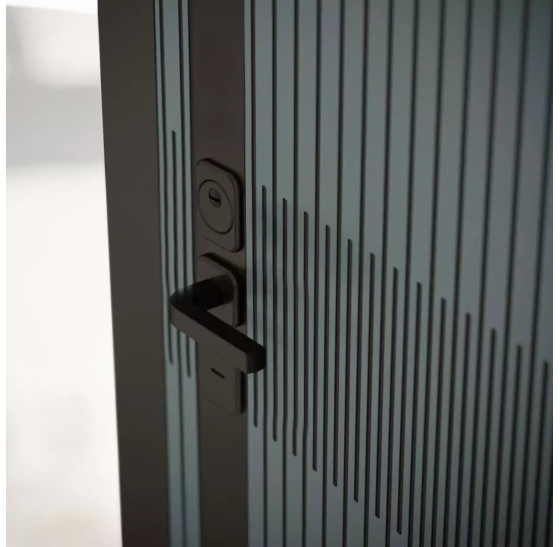 Входная дверь ISSIDA 29 - Серый рельеф софт | Фрезерованная МДФ панель 10 мм, цвет 