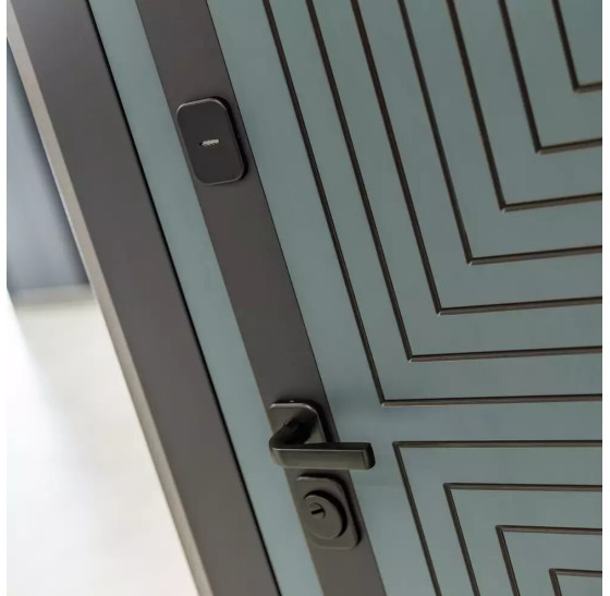 Входная дверь CREDOR 28 - Грунт под покраску | Фрезерованная МДФ панель 10 мм, цвет 