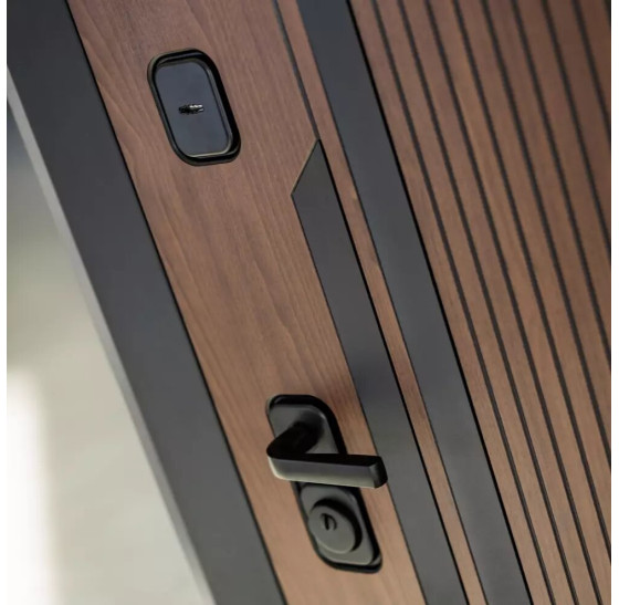 Входная дверь KARMINA 29 - Серый рельеф софт | Фрезерованная МДФ панель 10 мм, цвет 