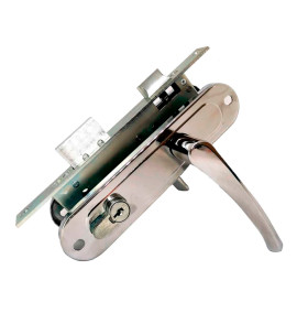 Замок врезной цилиндровый с защёлкой в комплекте с ручкой ЗВ4-70/07 (хром лак), 4 кл.